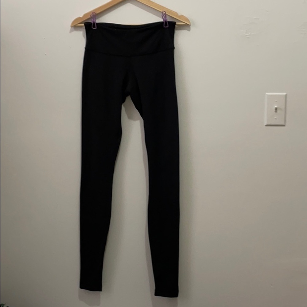 Lululemon Wunder Under (Size 4)